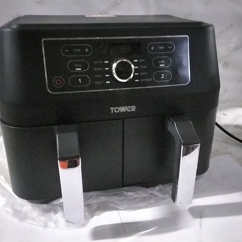 BOXED TOWER 8 LITRE DUAL BASKET AIR FRYER 