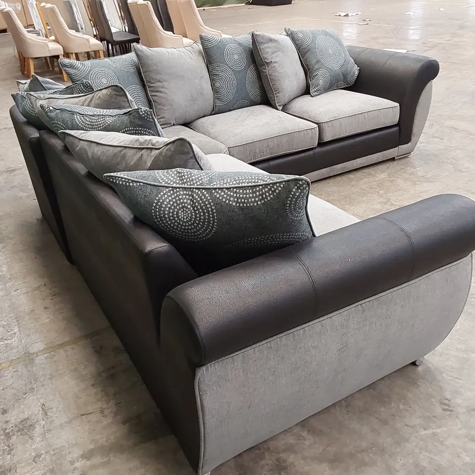 QUALITY DESIGNER DANUBE SCATTERBACK CORNER SOFA - BLACK/GREY