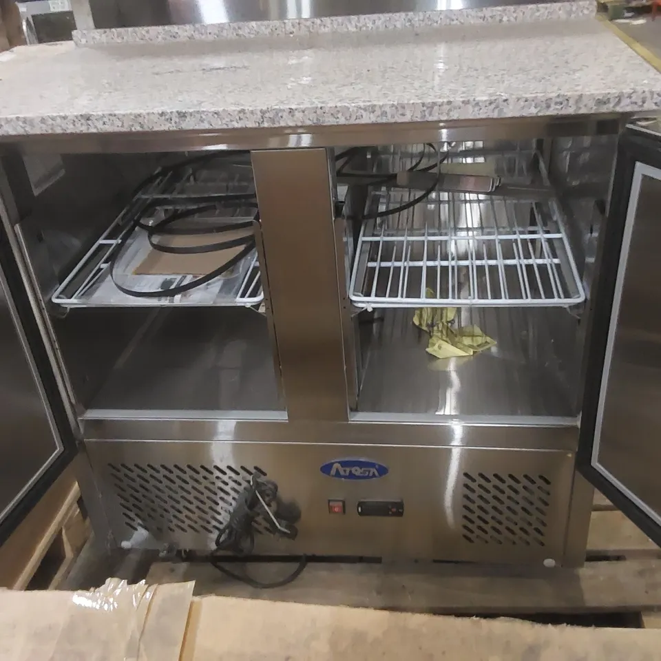 TWO DOOR PIZZA TABLE SALADETTE ESL 3831 