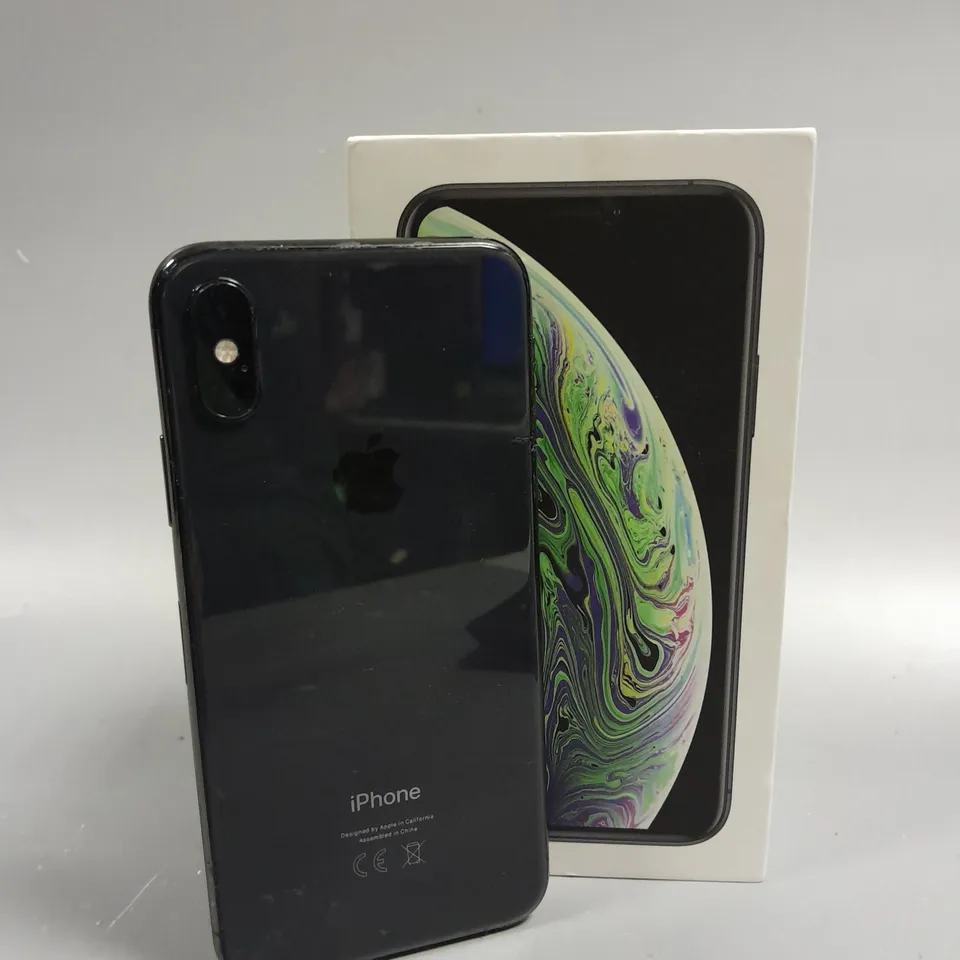 BOXED APPLE IPHONE XS SMARTPHONE 