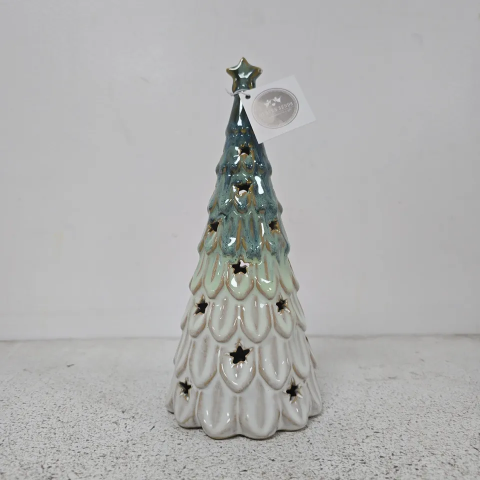 HEAVEN SENDS 25 CM LIGHT UP OMBRE CERAMIC CHRISTMAS TREE