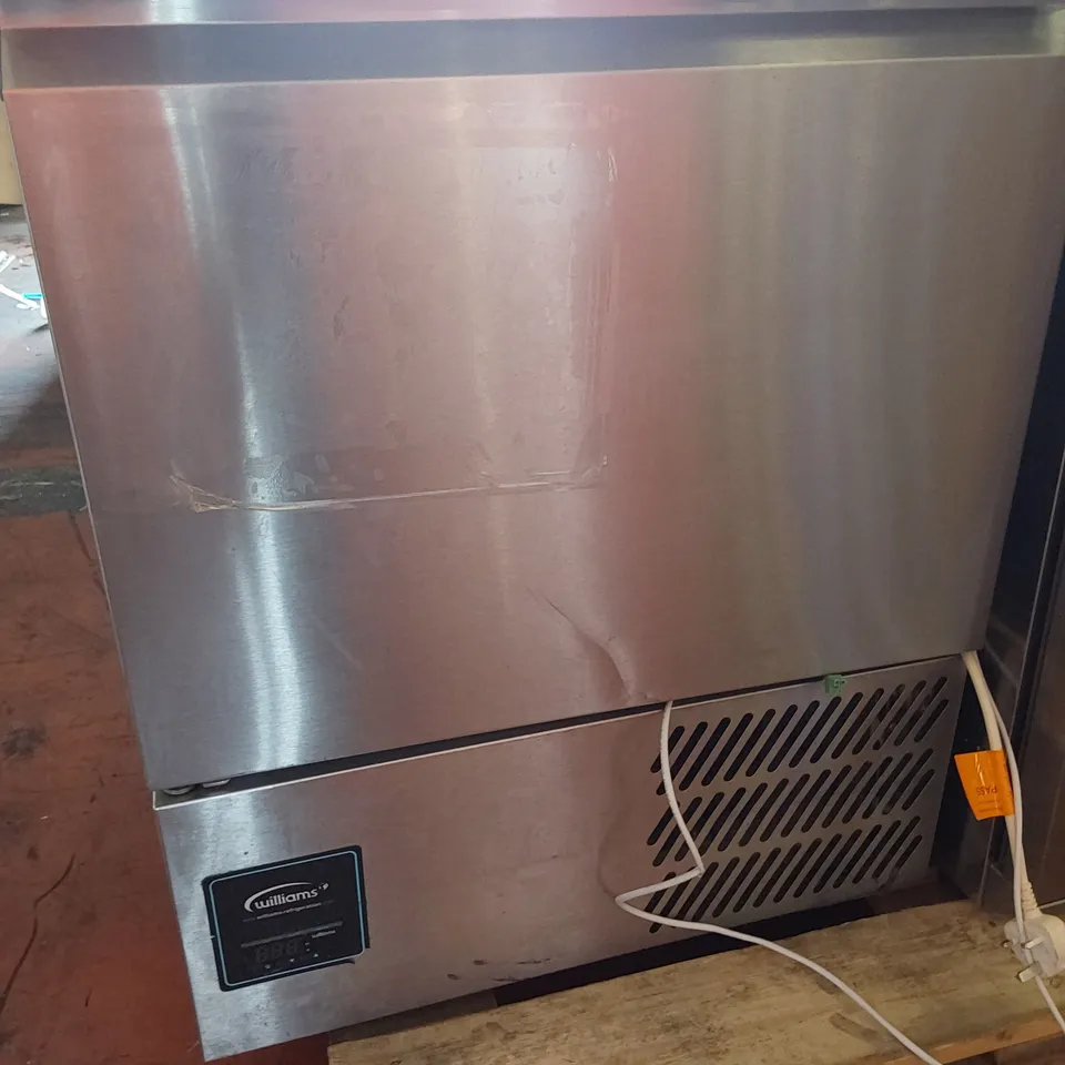 WILLIAMS UNDERCOUNTER FRIDGE HAZ5UCSA HC R3
