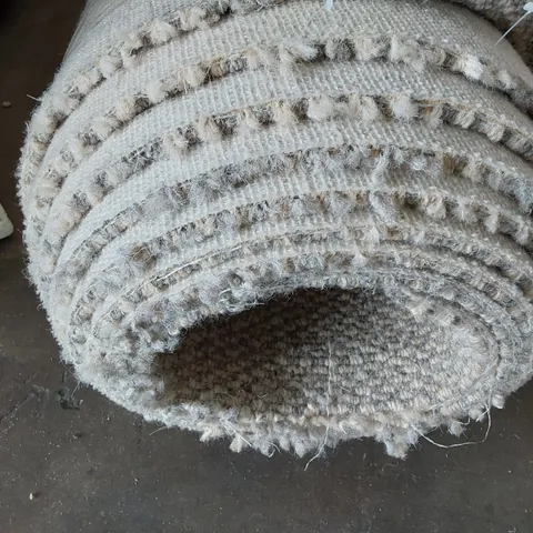 ROLL OF QUALITY LAKELAND HERDWICK CARPET APPROXIMATELY 4M × 4.8M