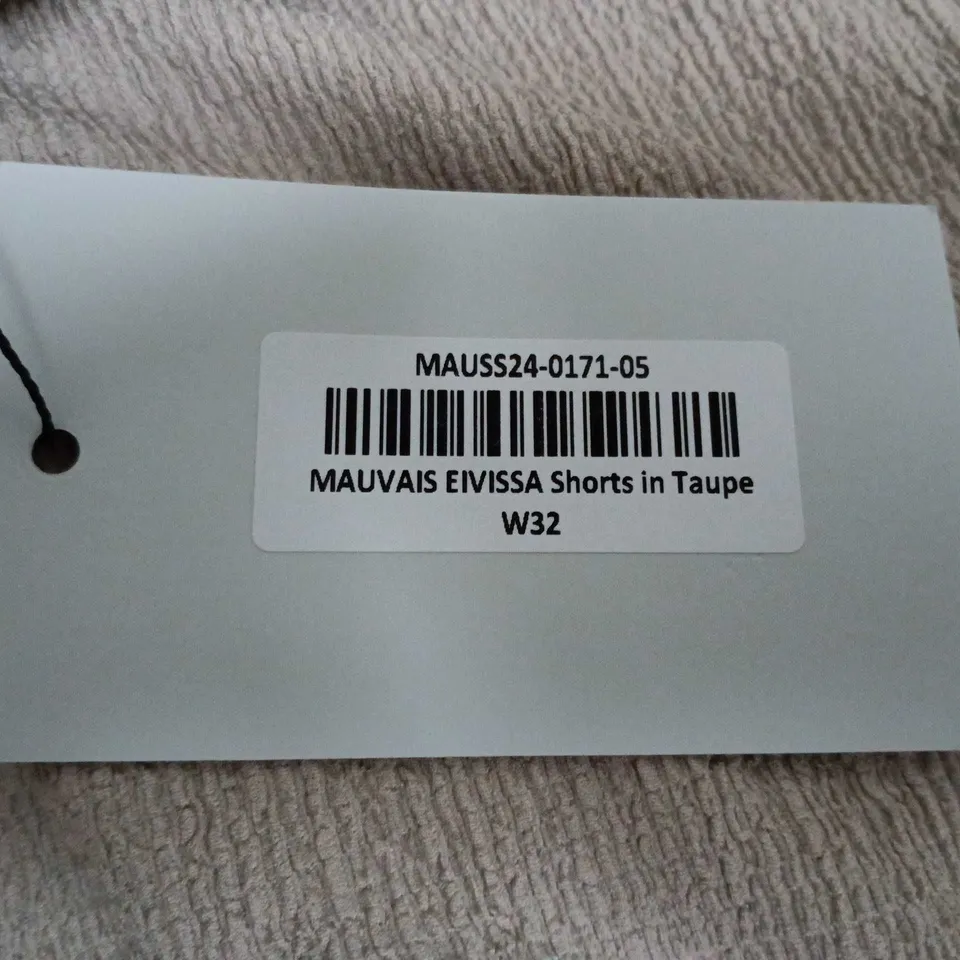 MAUVAIS EIVISSA SHORTS IN TAUPE – UK 32 (W32)