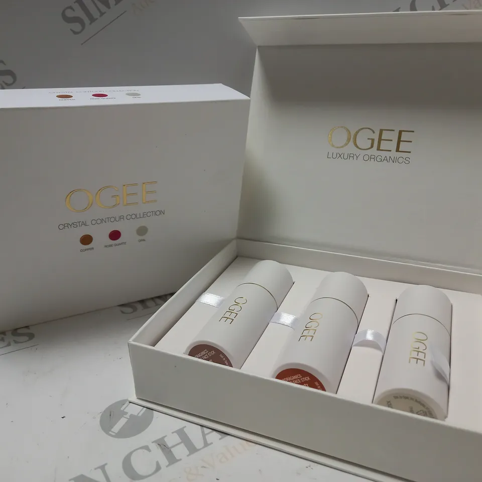 OGEE CRYSTAL CONTOUR COLLECTION