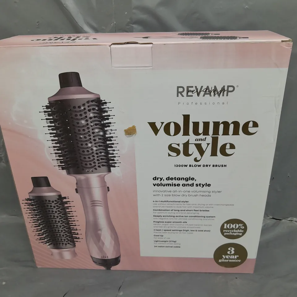 2 X BOXED REVAMP PROFESSIONAL VOLUME AND STYLE 1200W BLOW DRY BRUSH 