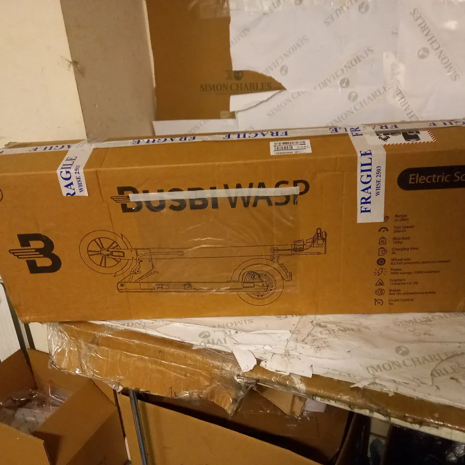 BUSBI WASP ELECTRIC SCOOTER - COLLECTION ONLY RRP £350