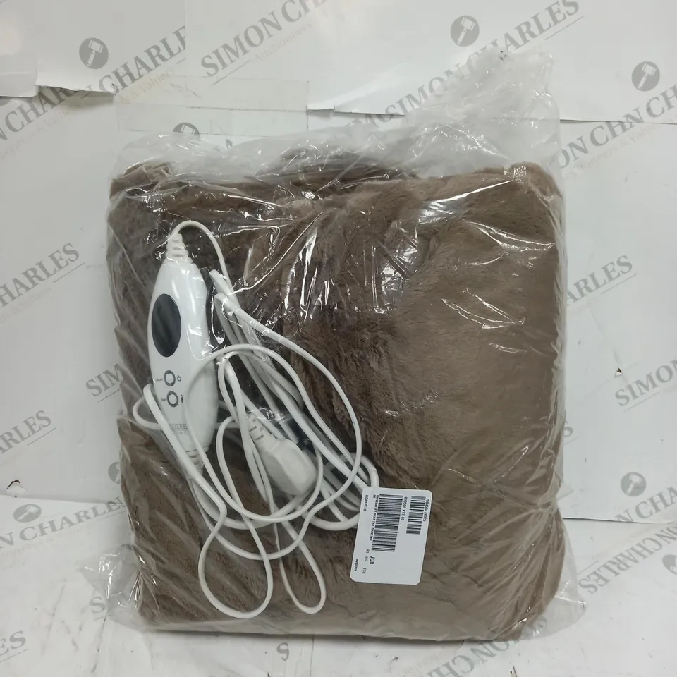 BOXED COZEE HOME VELVETSOFT HEATED THROW IN DARK TAUPE