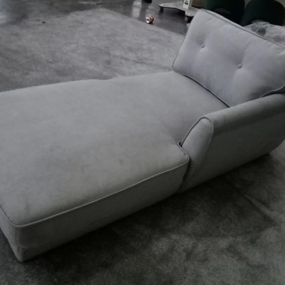 QUALITY HARLOW CORNER CHAISE SOFA - PLUSH DOVE GREY FABRIC (CHAISE ONLY)