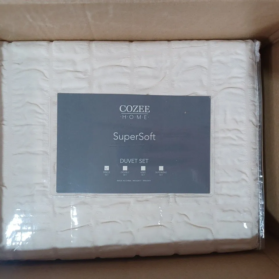 BOXED COZEE HOME SUPERSOFT DUVET SET IN BEIGE - SINGLE