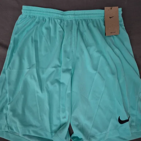 NIKE SLIM FIT MEN'S SHORTS IN MINT GREEN SIZE LARGE