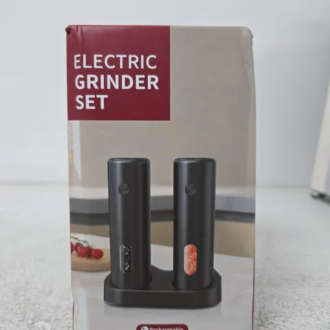 ELECTRIC GRINDER SET – RECHARGEABLE, BOXED
