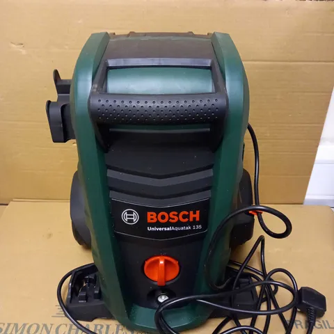 BOSCH UNIVERSAL AQUATAK 135 PRESSURE WASHER