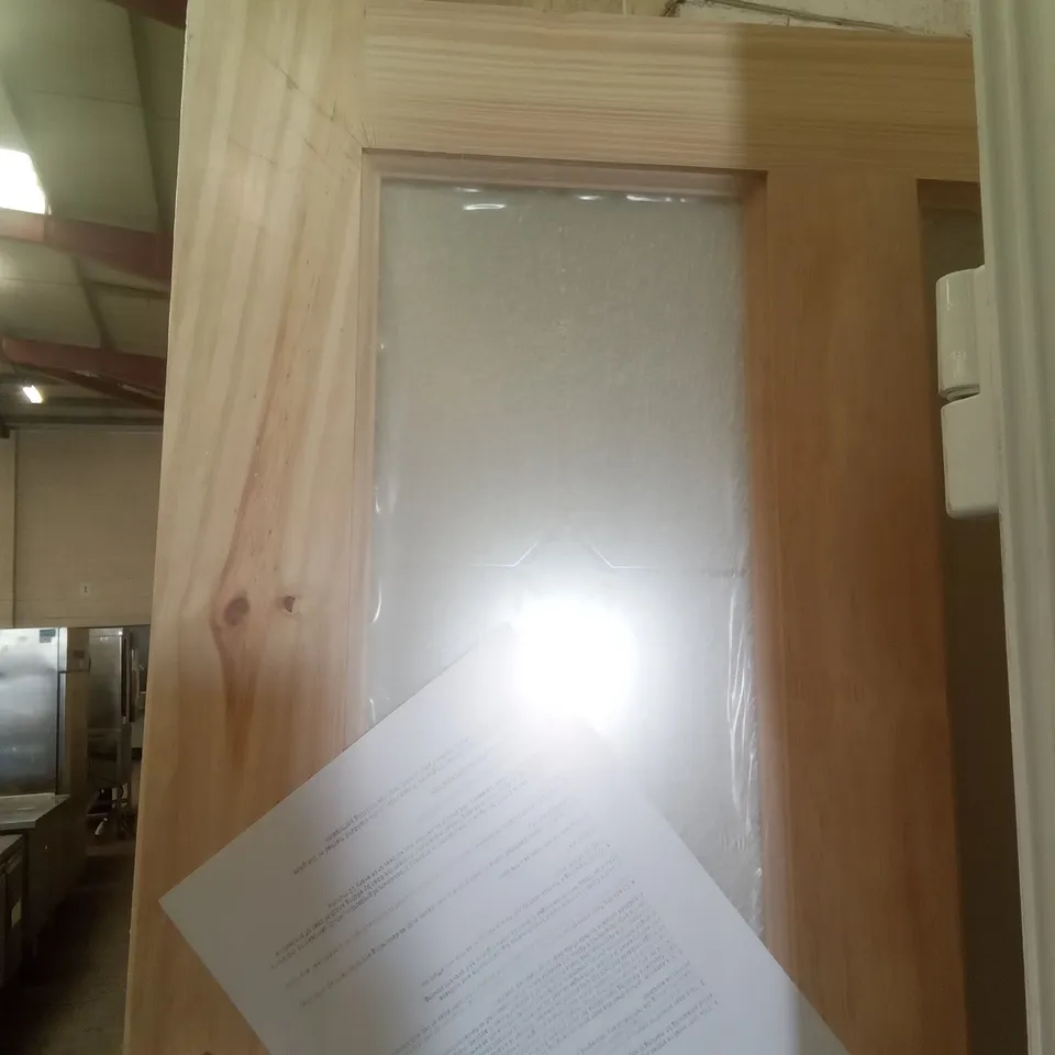 2040 X 726MM 4 PANEL KNOTTY PINE GLAZED INTERNAL DOOR 