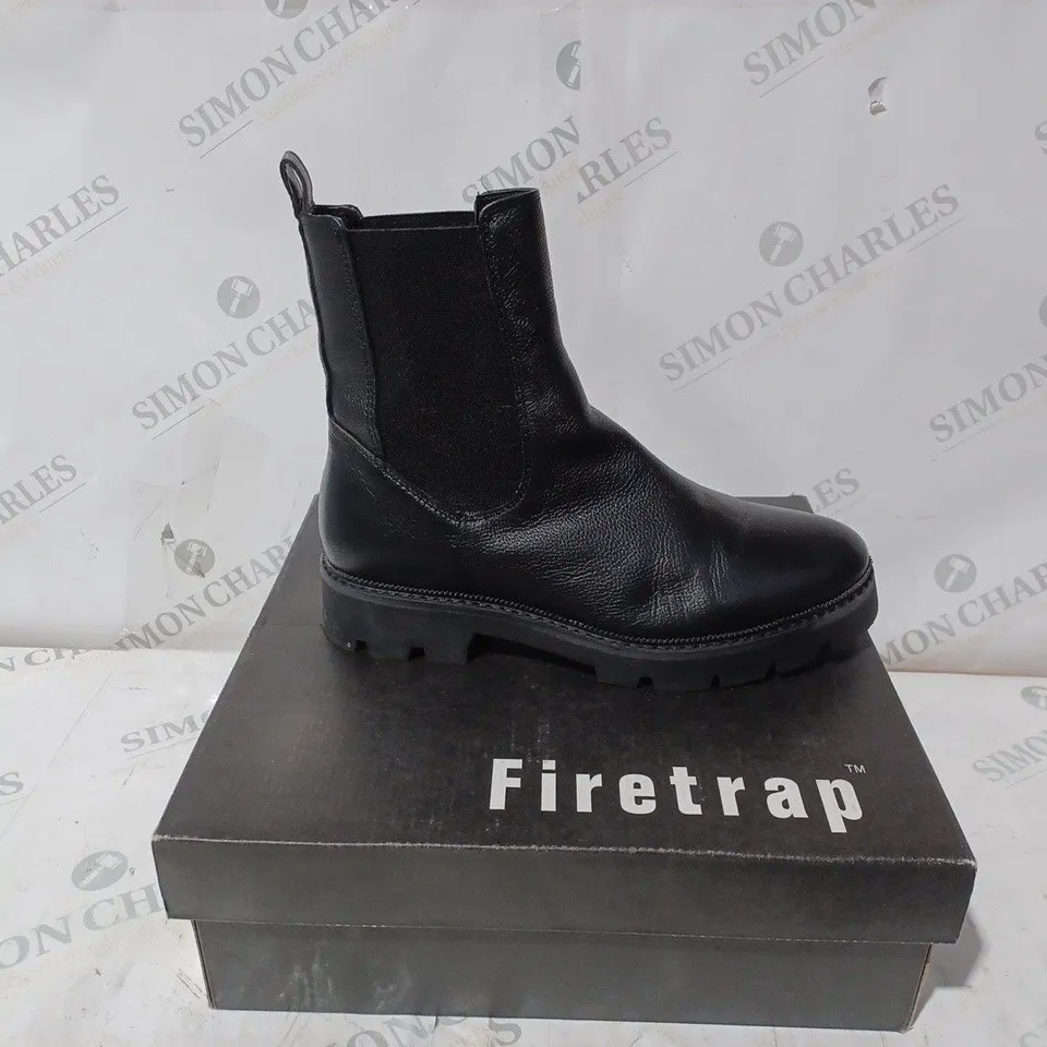 FIRETRAP CHELSEA BOOTS SIZE 5