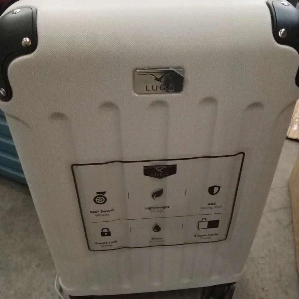 LUGG 2PC TRAVEL SUITCASE 