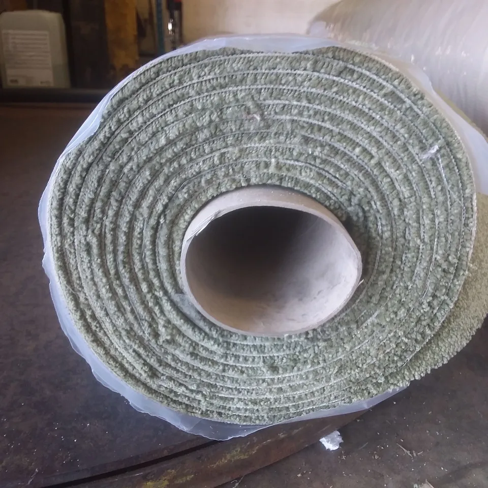 ROLL OF QUALITY STRATHMORE 45 PREMIUM ALPINE CARPET 5×4M
