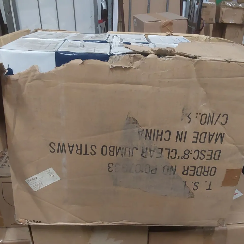 BOX CONTAINING APPROXIMATELY 8500x JUMBO 8" CLEAR STRAWS