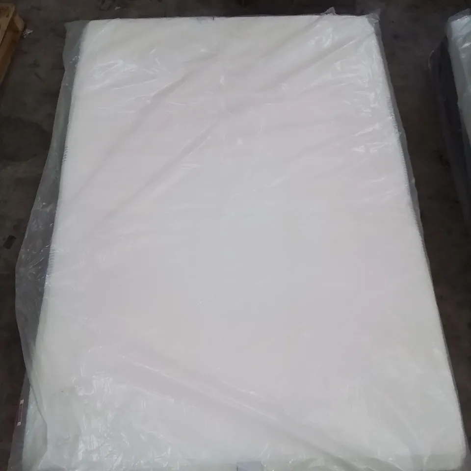 QUALITY BAGGED 4'6" DOUBLE 3 ZONE MEMORY FOAM MATTRESS 