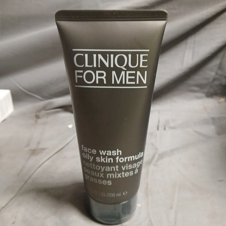 CLINIQUE FOR MEN FACE WASH – OILY SKIN FORMULA, 200 ML