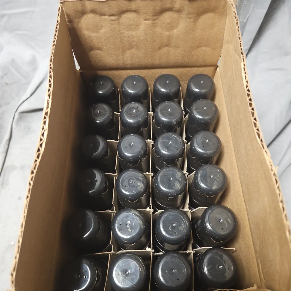 BOX OF APPROXIMATELY 24 MATRIX COLOR BLOW DRY BY SOCOLOR – TEMPORARY COLOR ASH BLONDE, 70ML 