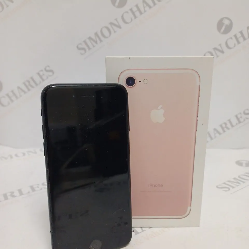 APPLE IPHONE 7 (A1778) SMARTPHONE