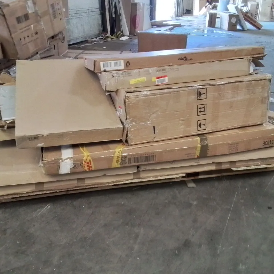 PALLET OF INCOMPLETE FURNITURE SETS