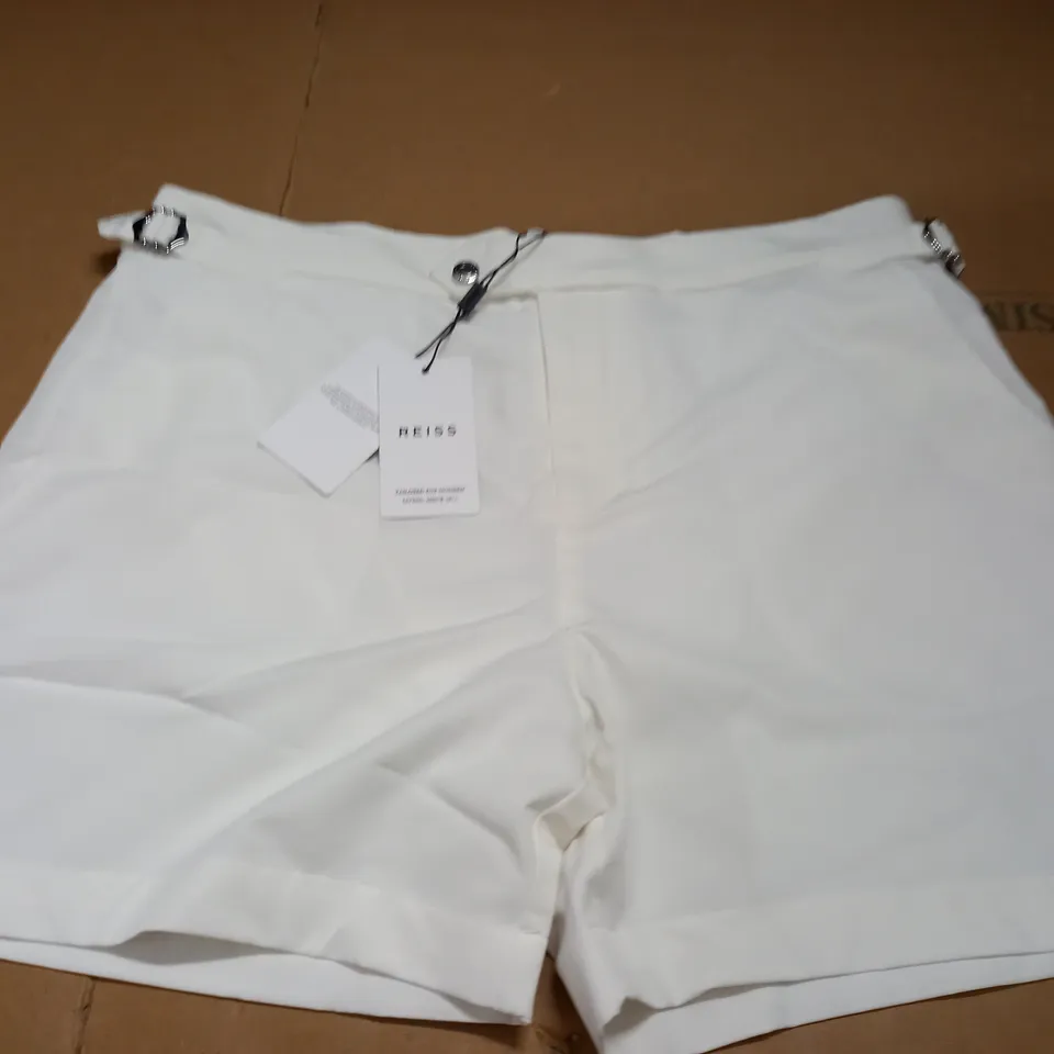 REISS SUN SIDE ADJUSTER SWIMSHORTS IN WHITE - M