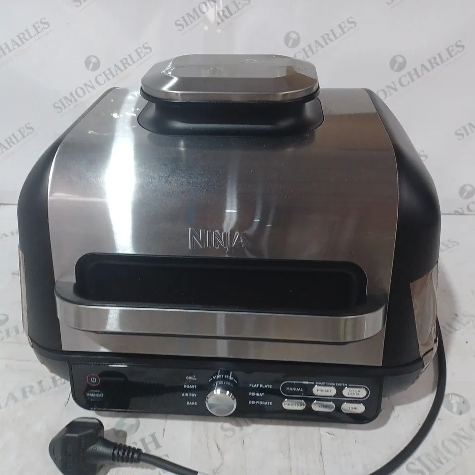BOXED NINJA FOODI MAX DUAL ZONE AIR FRYER