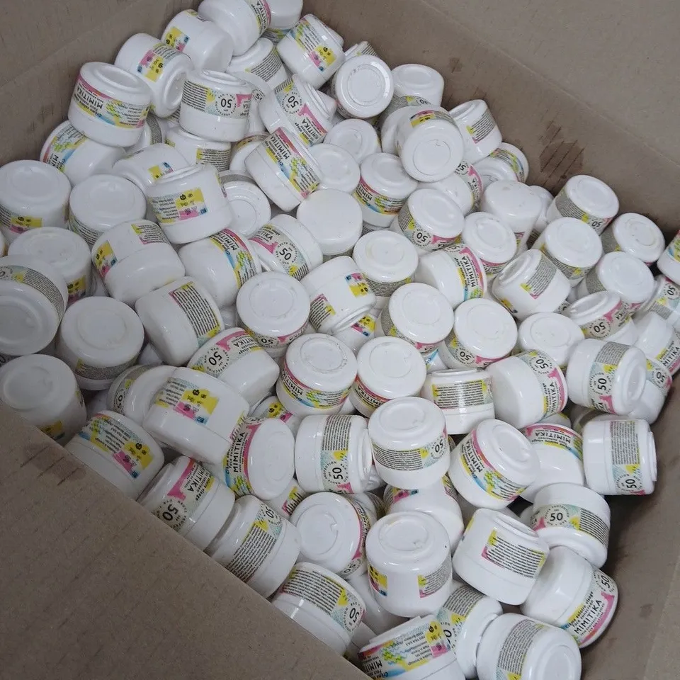 BOX OF APPROXIMATELY 170 FACE SUN-CREAM