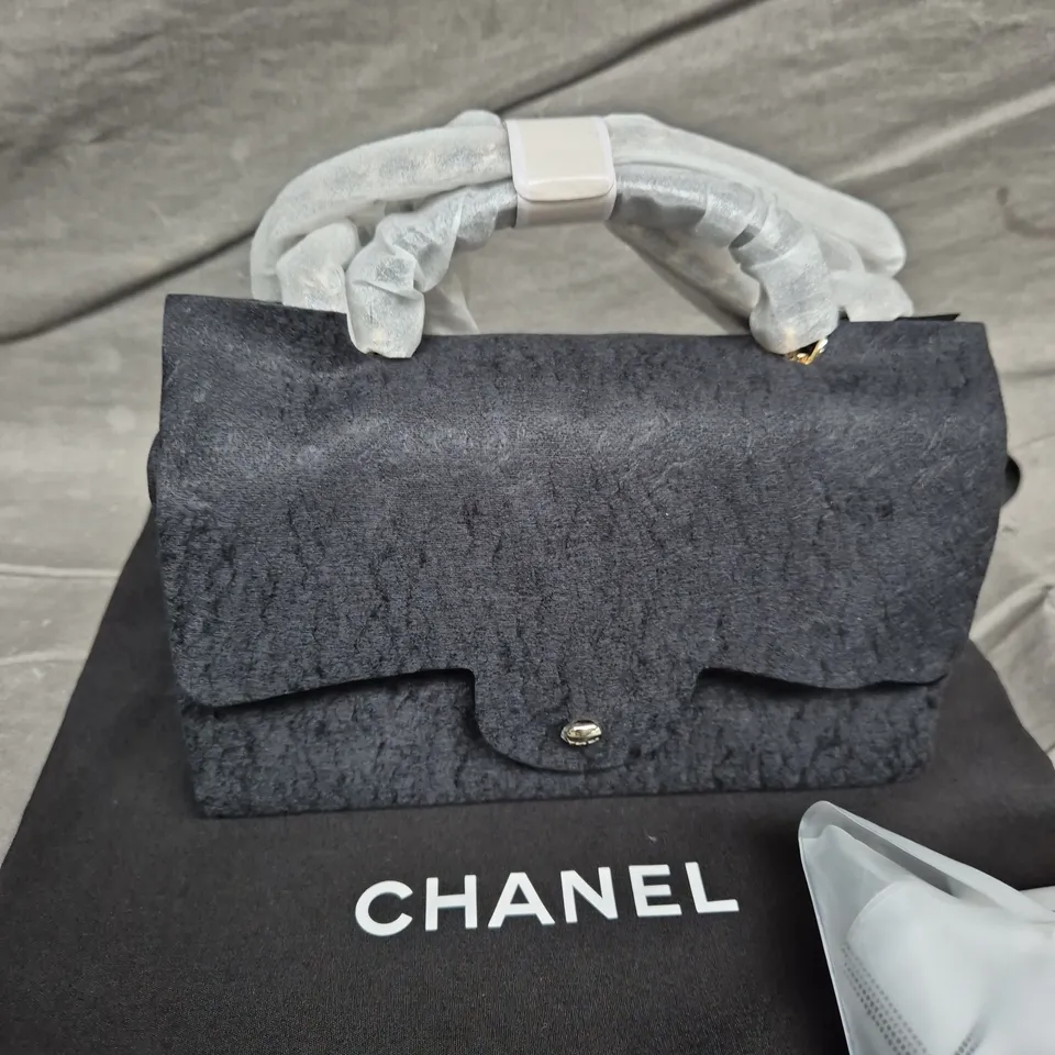 CHANEL BLACK QUILTED LEATHER HANDBAG WITH GOLD-TONE CC TURN LOCK – DUST BAG INCLUDED