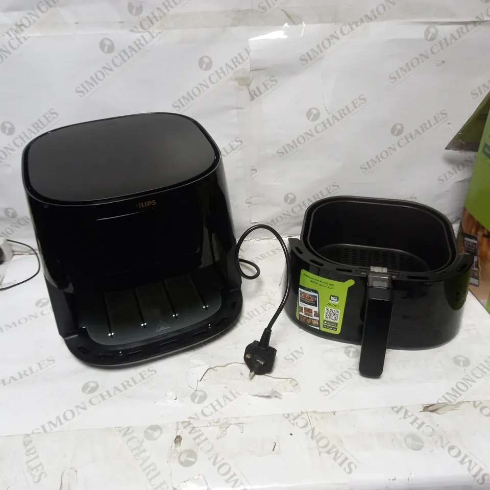 PHILIPS ESSENTIAL AIRFRYER WITH RAPID AIR TECHNOLOGY