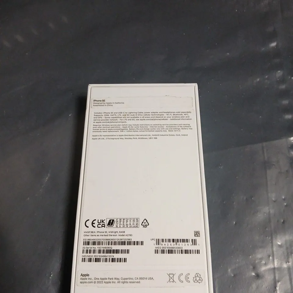 APPLE IPHONE SE BLACK SMARTPHONE – BOXED