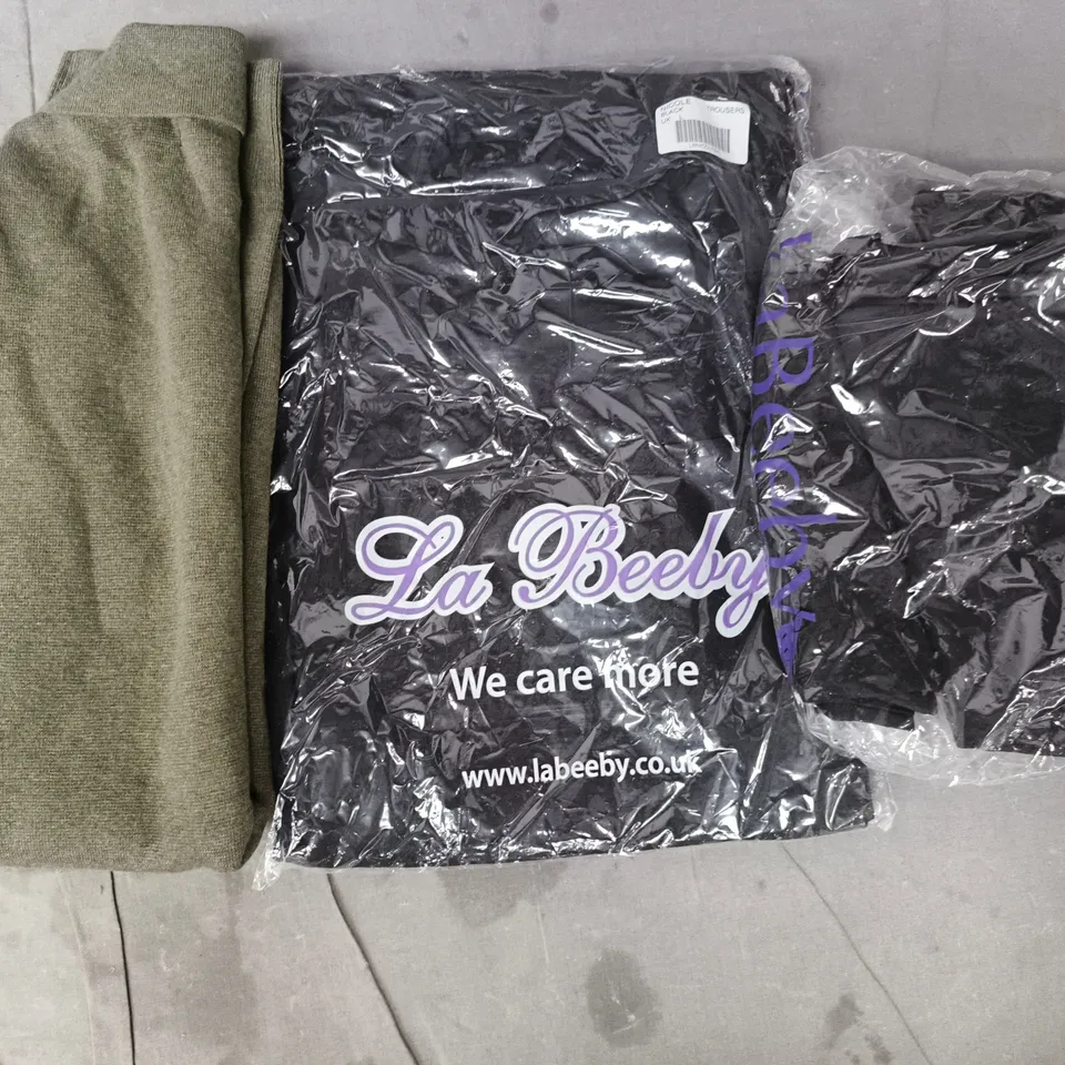 APPROXIMATELY 15 ASSORTED CLOTHING AND FASHION PRODUCTS IN VARIOUS STYLES AND SIZES - COLLECTION ONLY