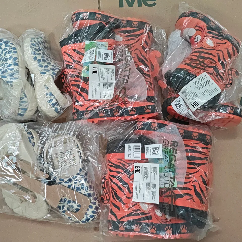 LOT OF 5 BRAND NEW REGATTA KIDS SHOES INCLUDES MUDPLAY JUNIOUR AND ORLA CLOG DESIGNS - VARIOUS SIZES