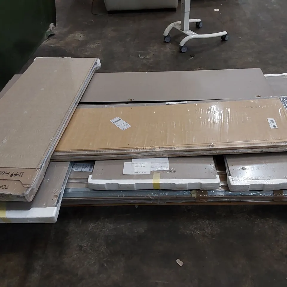 PALLET TO CONTAIN A UNASSEMBLED DESIGNER WARDROBE 