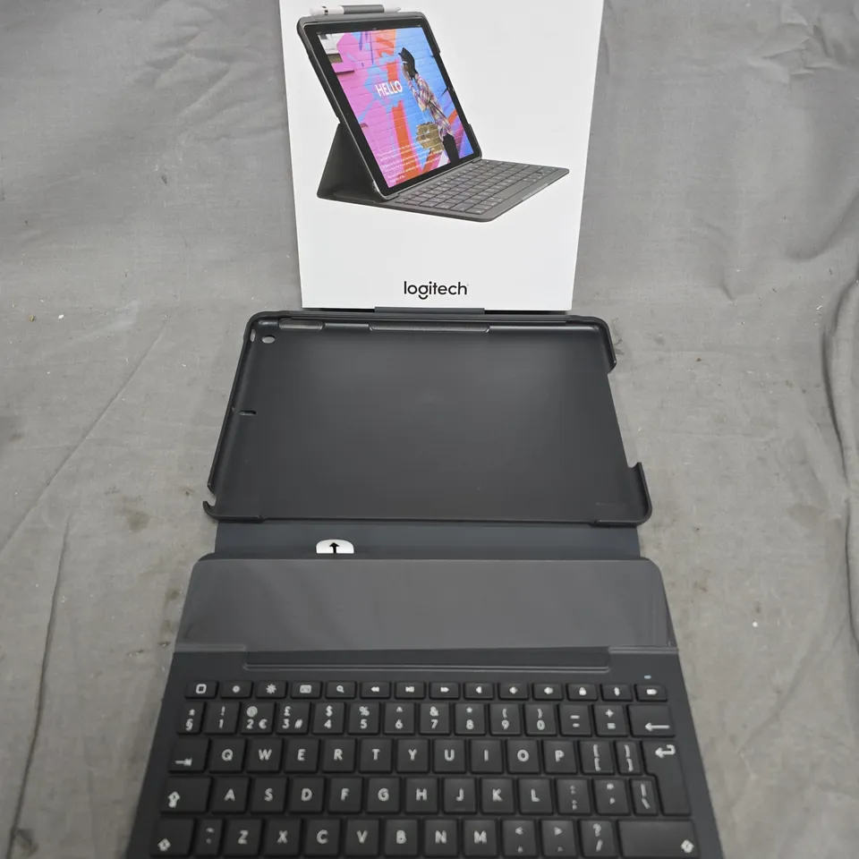 LOGITECH SLIM FOLIO IPAD 7TH GEN KEYBOARD 