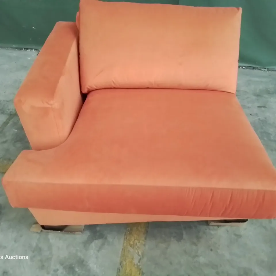 QUALITY BRITISH DESIGNER & MANUFACTURED LOUNGE Co. LOLA END UNIT ORANGE FABRIC 