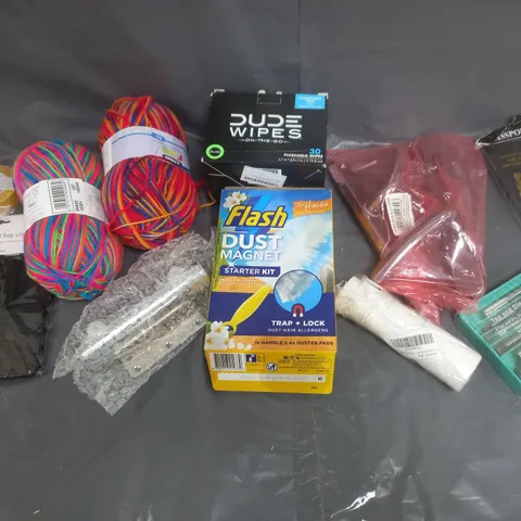 BOX OF APPROXIMATELY 8 ASSORTED ITEMS TO INCLUDE - FLASH DUST MAGNET, DUDE WIPES, TAP AND DIE SET ETC.