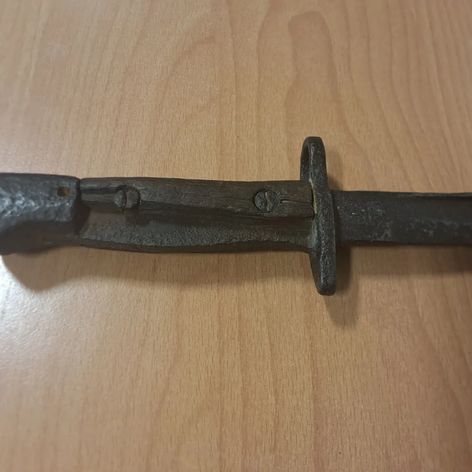17" PERIOD BAYONET