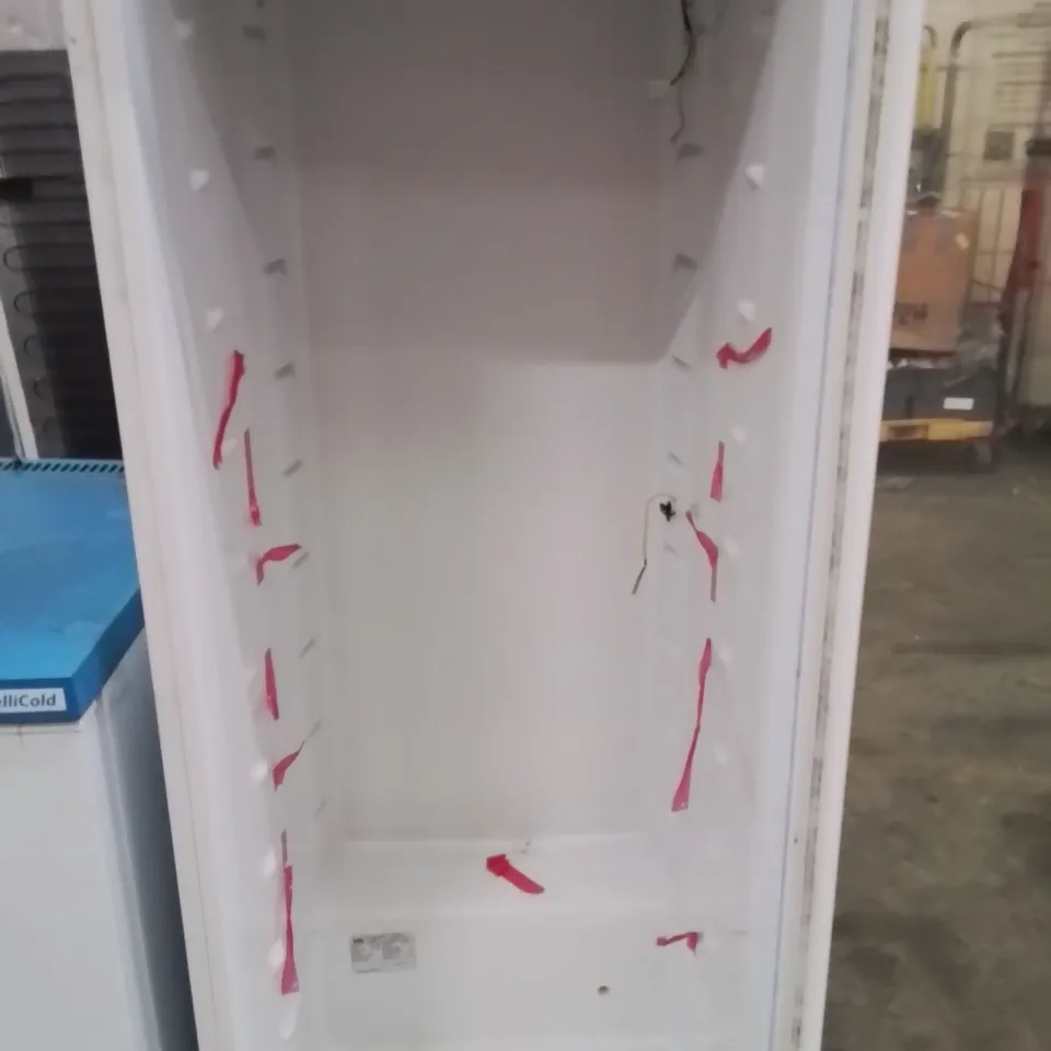  LEC MEDICAL 310L UPRIGHT REFRIGERATOR WITH GLASS DOOR