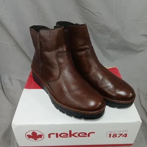 BOXED PAIR OF RIEKER LEATHER WARM LINED WEDGE BOOTS - 6.5