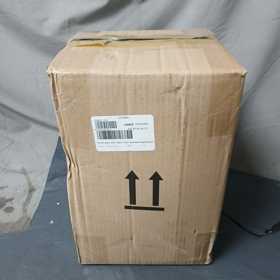 NORTHERN LIGHTS TEMPERATURE REGULATING DUVET SET WHITE KING SIZE BOXED