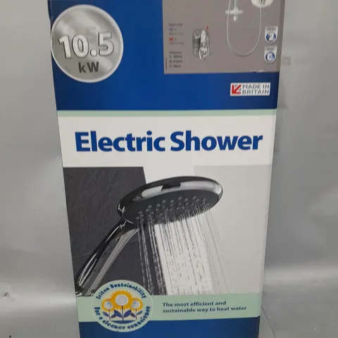 TRITON T100XR 10.5KW ELECTRIC SHOWER WHITE & BRUSHED CHROME FASCIA