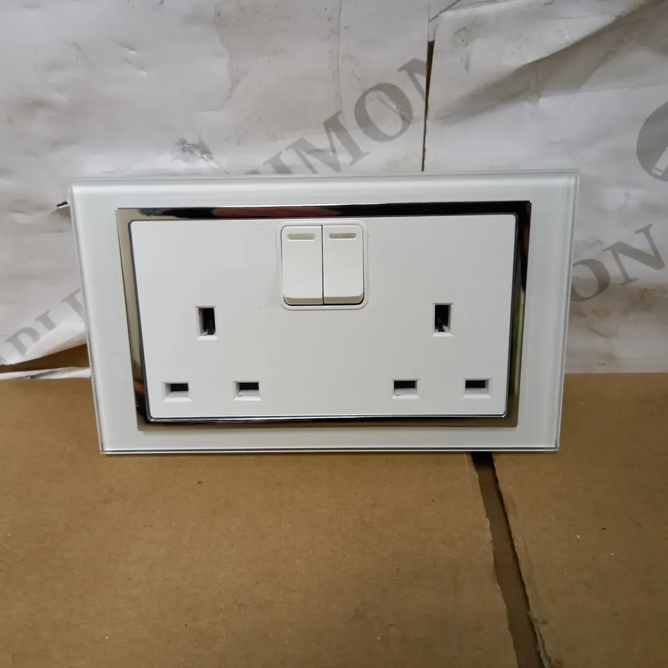 RETRO TOUCH POWER SOCKET 