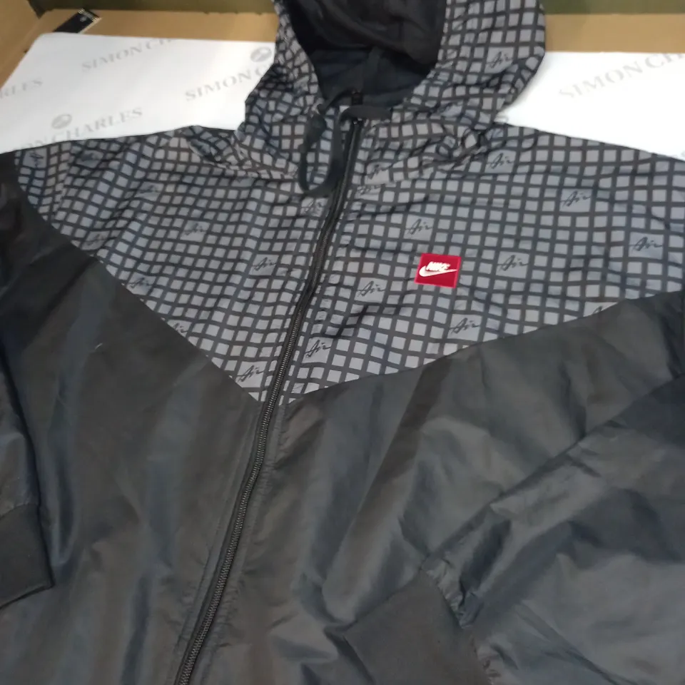 NIKE AIR ZIPPED JACKET SIZE XXL