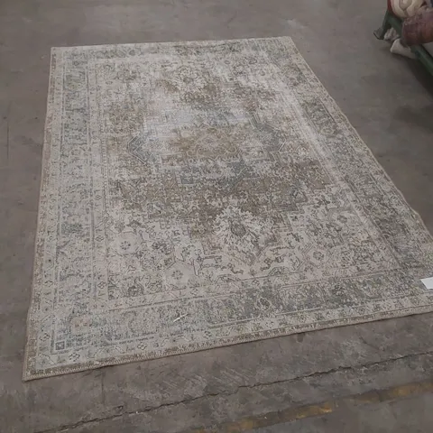 QUALITY DESIGNER AREA RUG - APPROXIMATELY 225 x 156cm