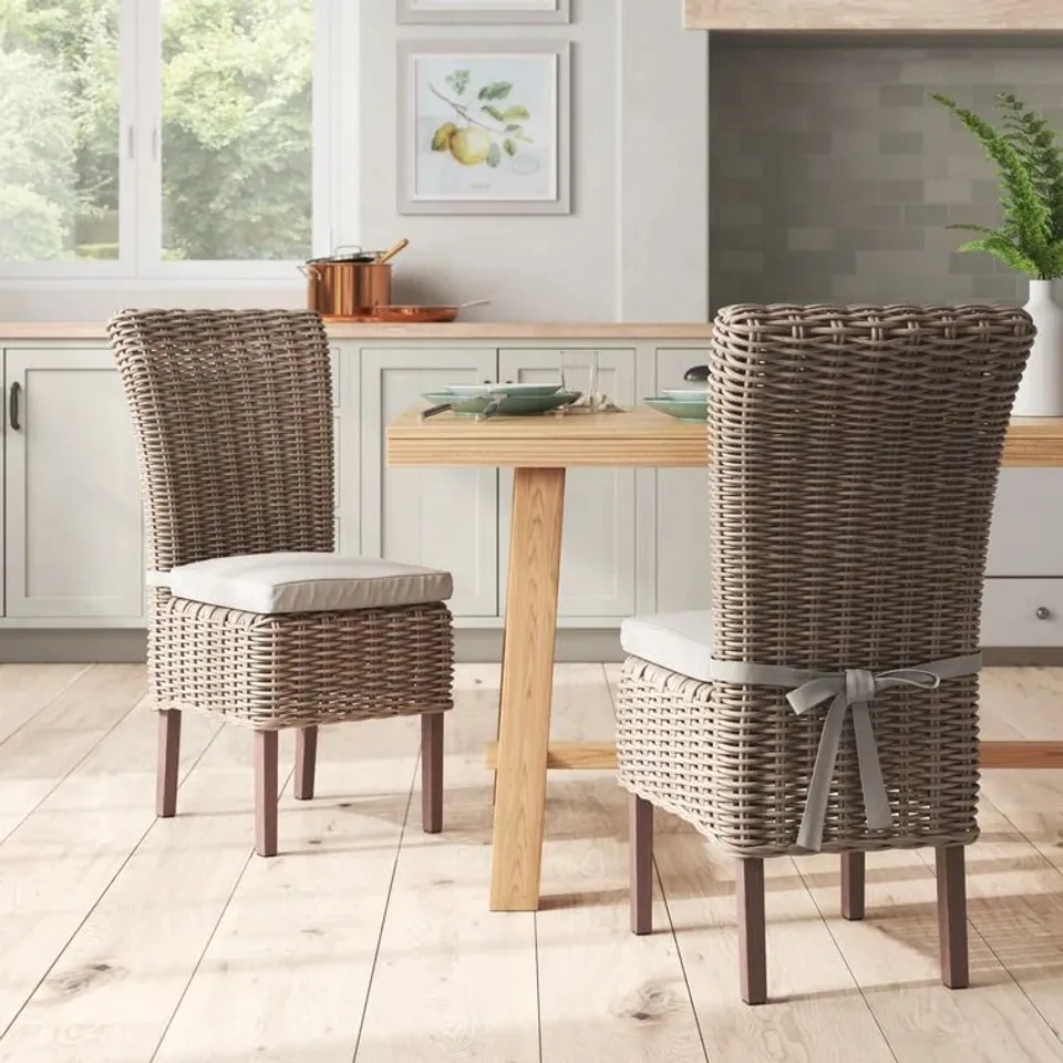BOXED GIANNA DINING CHAIR 