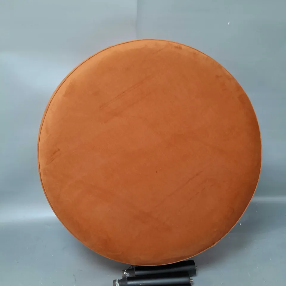 MY HOME STORIES FOOTSTOOL - SPICED ORANGE