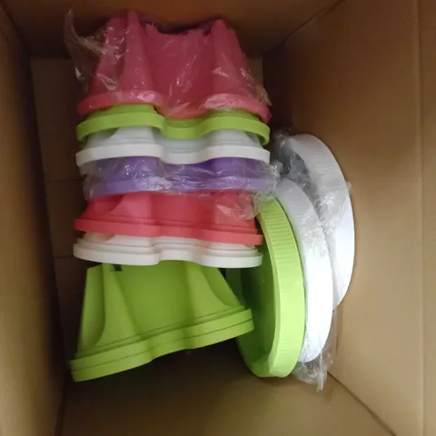 LOT OF APPROX 7 MULTI-COLOURED PLANTERS